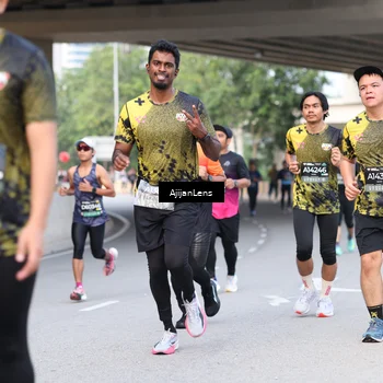 Runner Photo 6459364