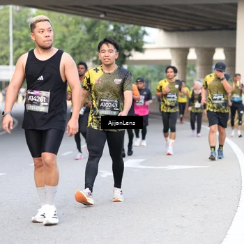 Runner Photo 6459368