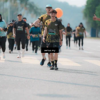 Runner Photo 6459384