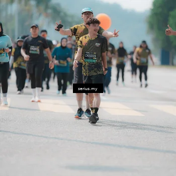 Runner Photo 6459396