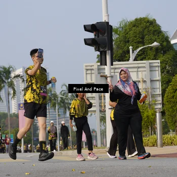 Runner Photo 6459398