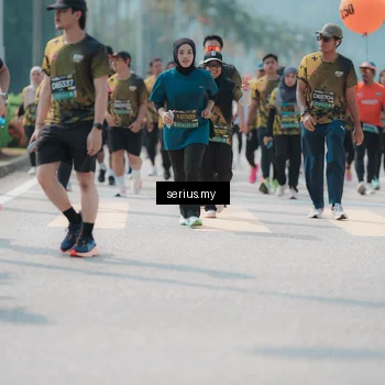 Runner Photo 6459439
