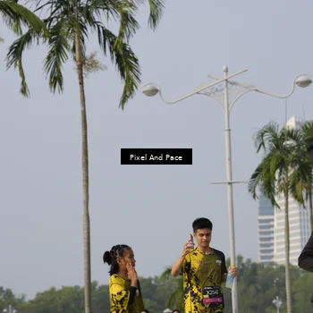Runner Photo 6459444