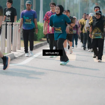 Runner Photo 6459457