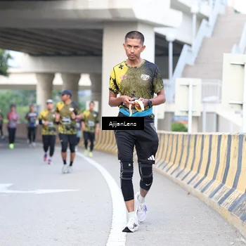 Runner Photo 6459508