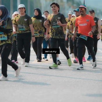 Runner Photo 6459512