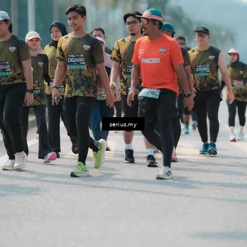 Runner Photo 6459531