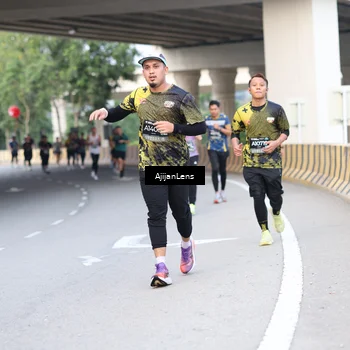 Runner Photo 6459576
