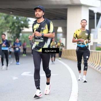 Runner Photo 6459583