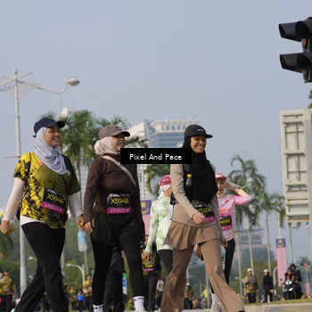 Runner Photo 6459597