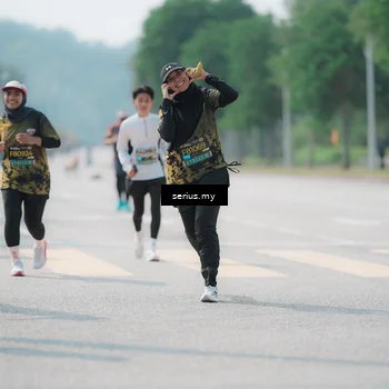 Runner Photo 6459603