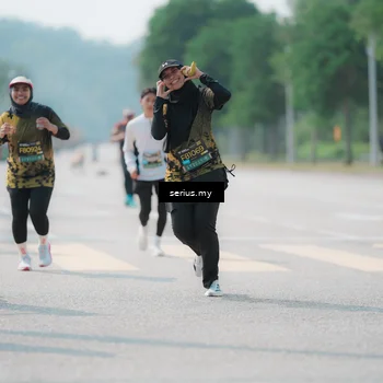 Runner Photo 6459605