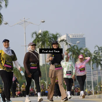 Runner Photo 6459612