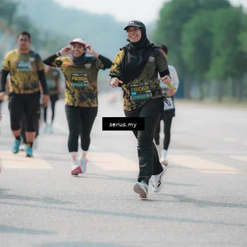 Runner Photo 6459613