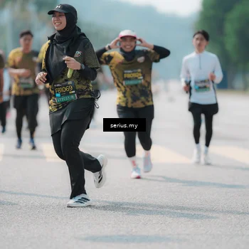 Runner Photo 6459629