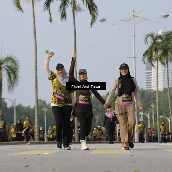 Runner Photo 6459643