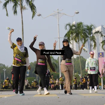 Runner Photo 6459664