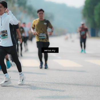 Runner Photo 6459665