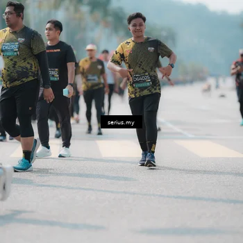 Runner Photo 6459677