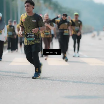 Runner Photo 6459696
