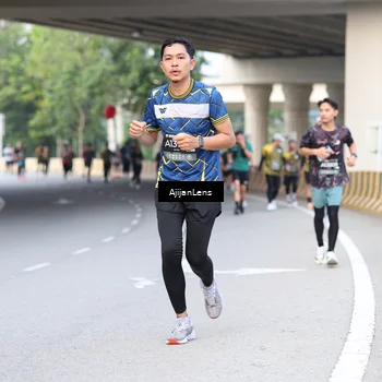 Runner Photo 6459733