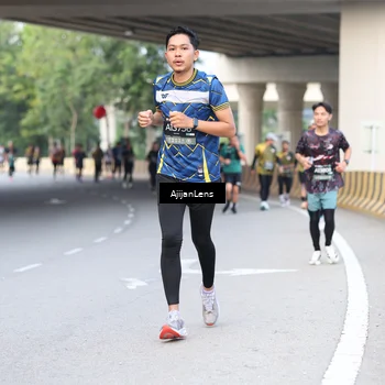 Runner Photo 6459742
