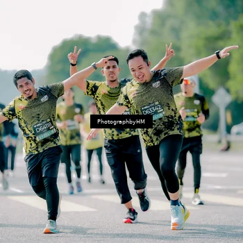 Runner Photo 6459781