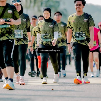 Runner Photo 6459789