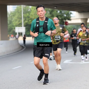 Runner Photo 6459792