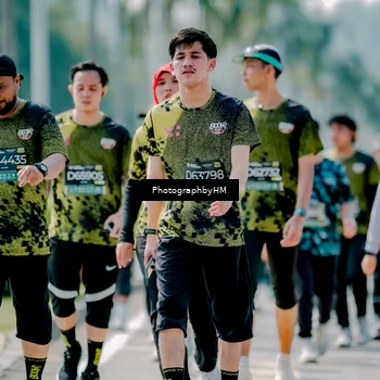 Runner Photo 6459801