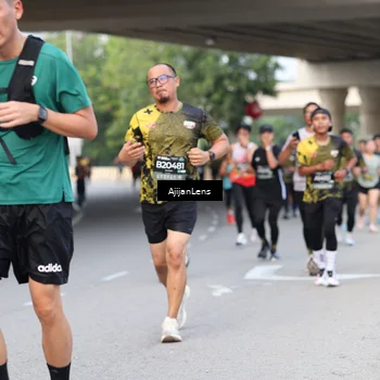 Runner Photo 6459815