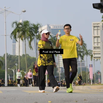 Runner Photo 6459837