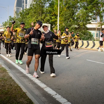 Runner Photo 6459846