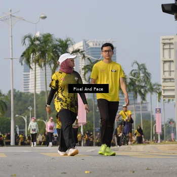 Runner Photo 6459854