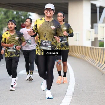Runner Photo 6459862