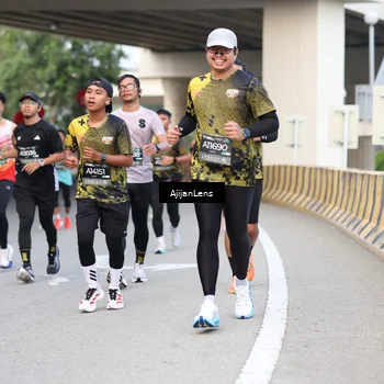 Runner Photo 6459864