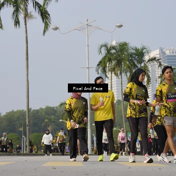 Runner Photo 6459874