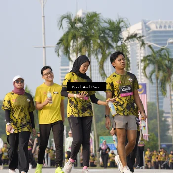 Runner Photo 6459885