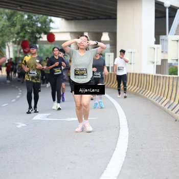 Runner Photo 6459915