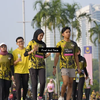 Runner Photo 6459923