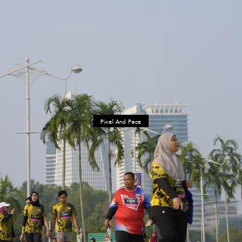 Runner Photo 6459940
