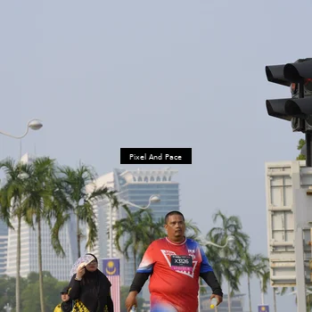 Runner Photo 6459950