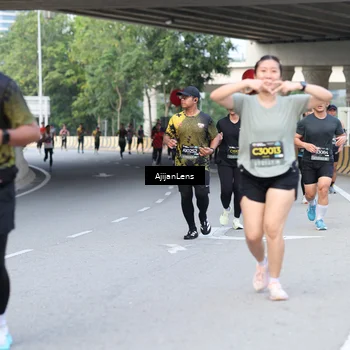 Runner Photo 6459955