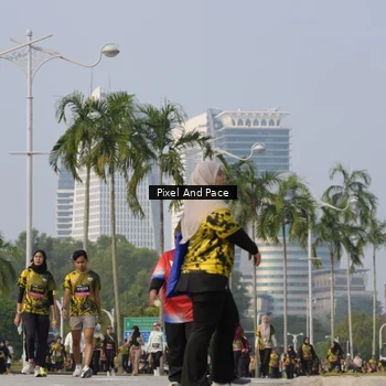 Runner Photo 6459981