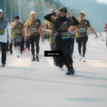 Runner Photo 6460015
