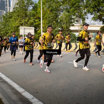 Runner Photo 6460018