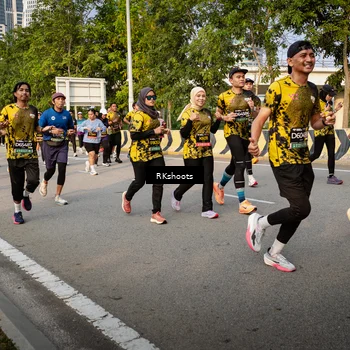 Runner Photo 6460029