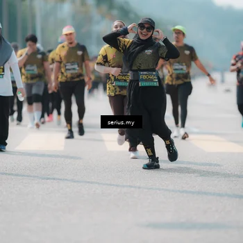 Runner Photo 6460037