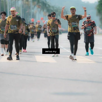 Runner Photo 6460039