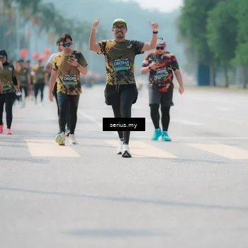 Runner Photo 6460058